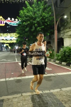Runner Photo 4205854