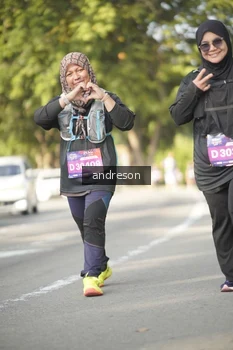 Runner Photo 4205856