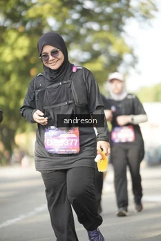 Runner Photo 4205857