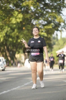 Runner Photo 4205874