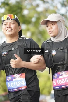Runner Photo 4205878