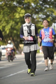 Runner Photo 4205897