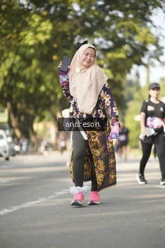 Runner Photo 4205917