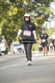 Runner Photo 4205922