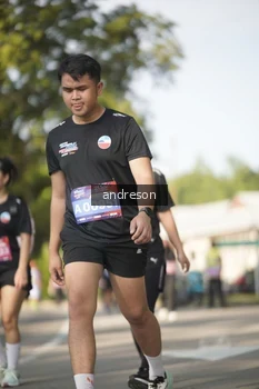 Runner Photo 4205923
