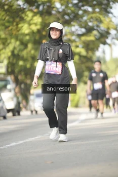 Runner Photo 4205927