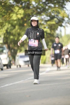 Runner Photo 4205928
