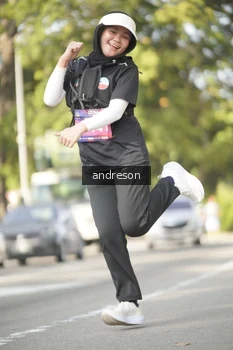 Runner Photo 4205941
