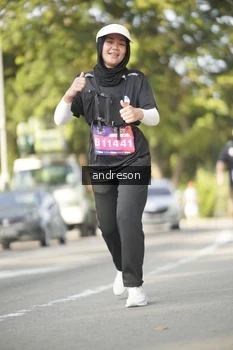 Runner Photo 4205943