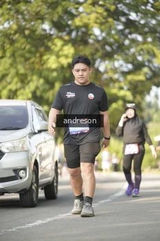 Runner Photo 4205947