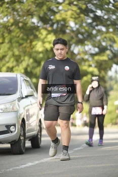 Runner Photo 4205949