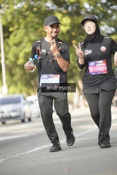 Runner Photo 4205962