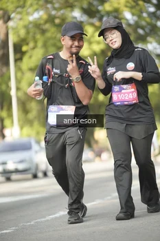 Runner Photo 4205965