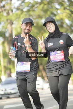 Runner Photo 4205972