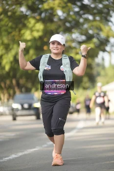 Runner Photo 4205995