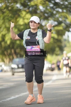 Runner Photo 4206004