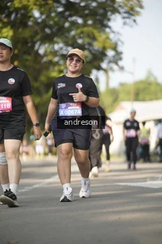 Runner Photo 4206005
