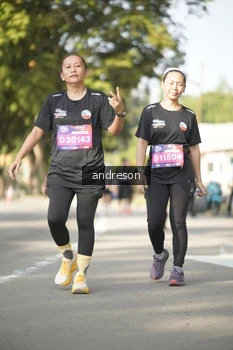 Runner Photo 4206022