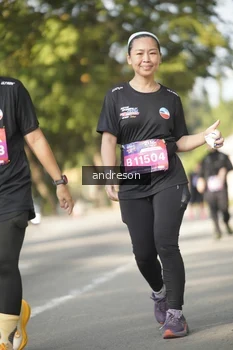 Runner Photo 4206024