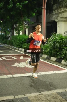 Runner Photo 4206036