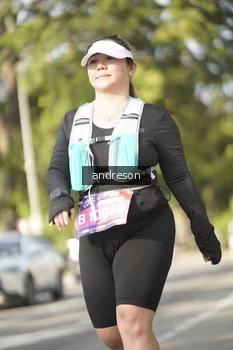 Runner Photo 4206037