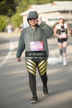 Runner Photo 4206053