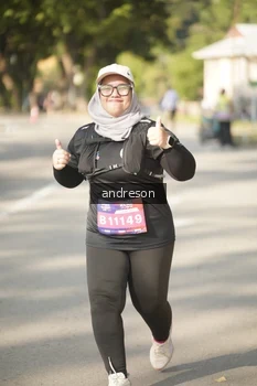 Runner Photo 4206089