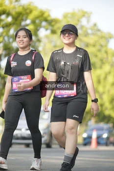Runner Photo 4206108