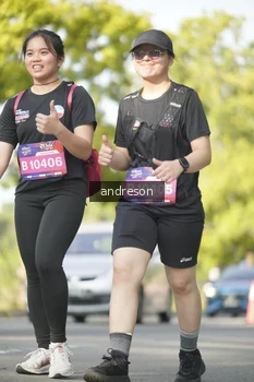 Runner Photo 4206109
