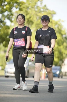 Runner Photo 4206116