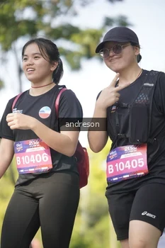 Runner Photo 4206126