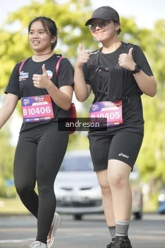 Runner Photo 4206129