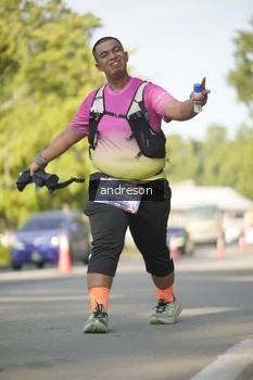 Runner Photo 4206137