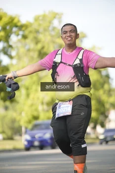 Runner Photo 4206145