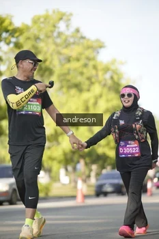 Runner Photo 4206196