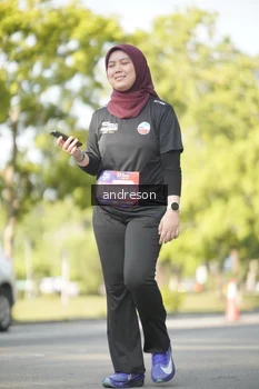 Runner Photo 4206199