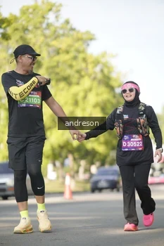 Runner Photo 4206201