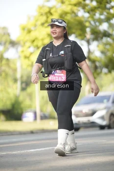 Runner Photo 4206214