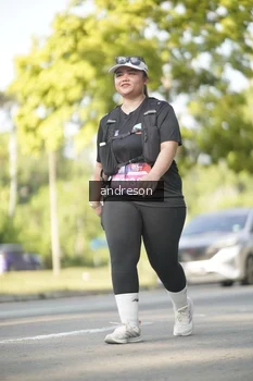 Runner Photo 4206217