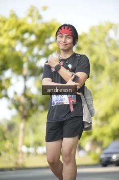 Runner Photo 4206221