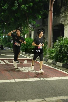 Runner Photo 4206232