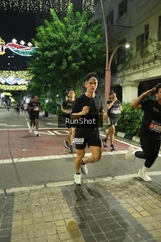 Runner Photo 4206282