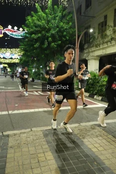 Runner Photo 4206286