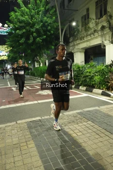 Runner Photo 4206336