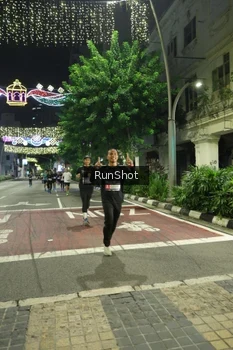 Runner Photo 4206349
