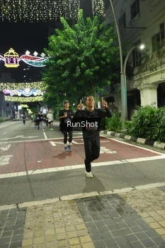 Runner Photo 4206352