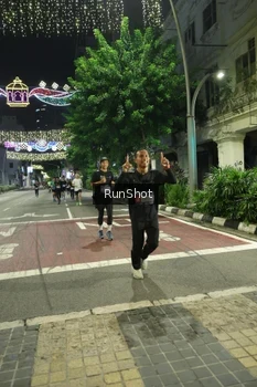 Runner Photo 4206358