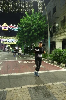Runner Photo 4206376