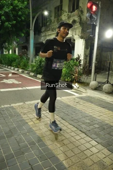 Runner Photo 4206396