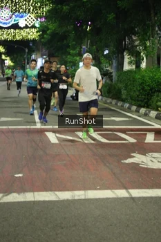 Runner Photo 4206408